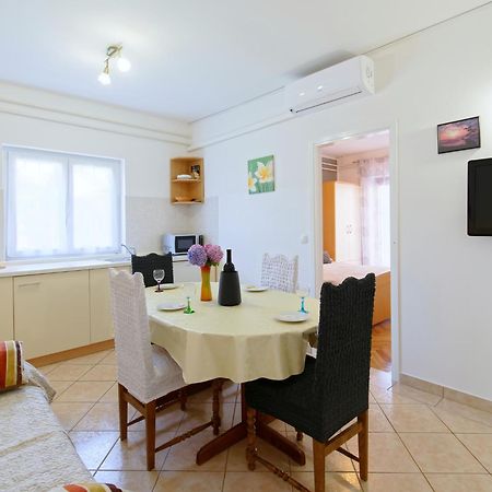 Apartments Marta By Rent Istria Novigrad Istria Exterior foto